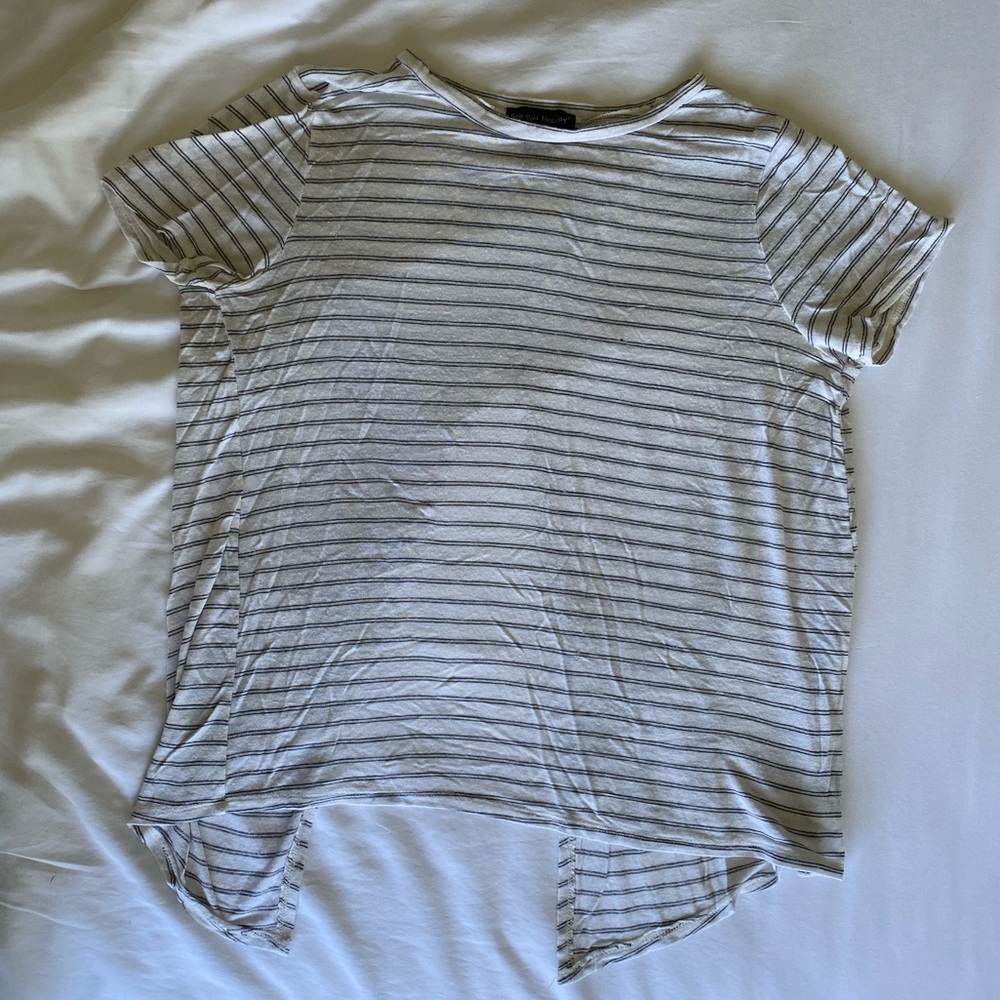 Striped T-shirt, open back size M